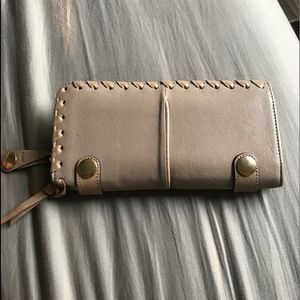 Chloe long Zip around Wallet/Billfold